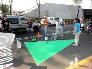 https://www.arteycallejero.com/2012/12/camina-haz-ciudad-el-colectivo-que-recupera-espacios-para-los-peatones-en-la-ciudad-de-mexico/