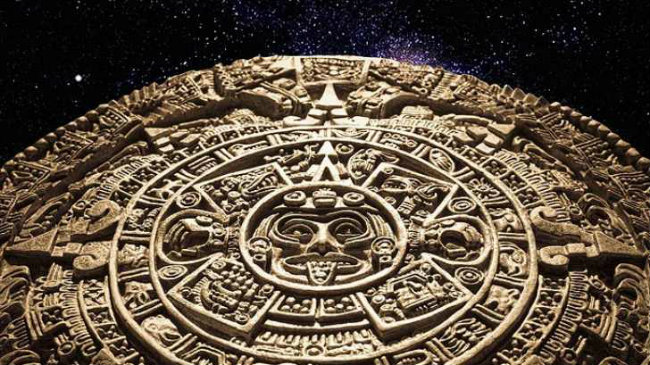 piedra del sol azteca calendario