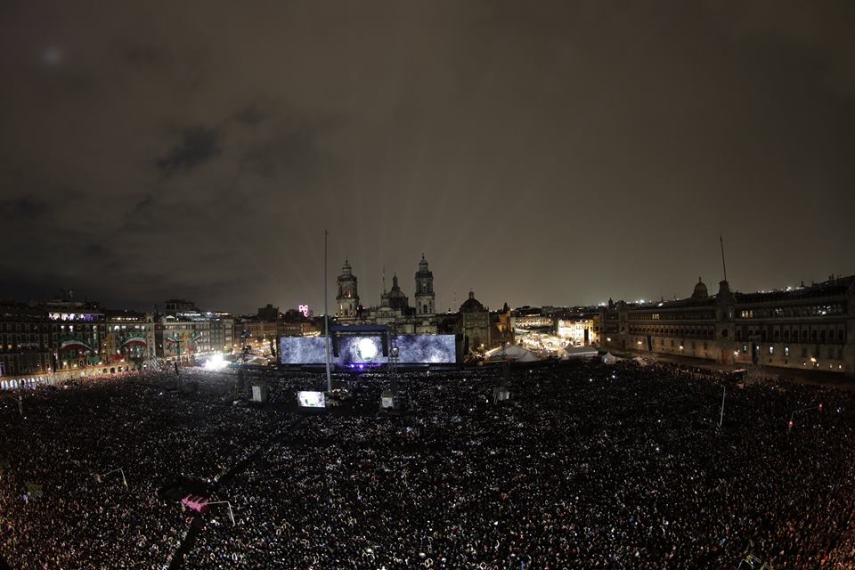 santiago-arau-roger-waters-zocalo-mexico-3