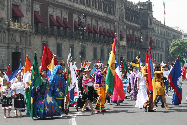 feria de las culturas amigas