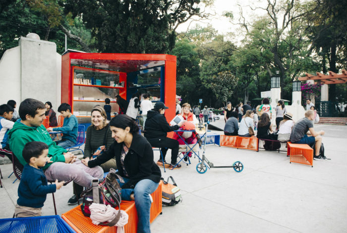 blioteca Lugar de Encuentro para Amigos