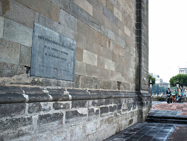  placa de la piedra del sol catedral metropolitana