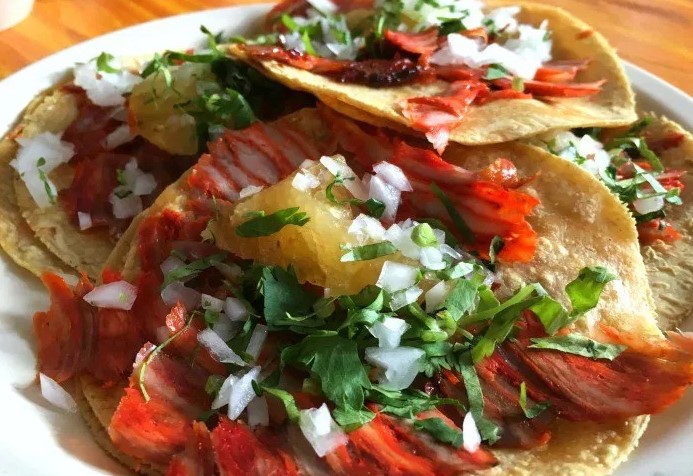 tacos al pastor