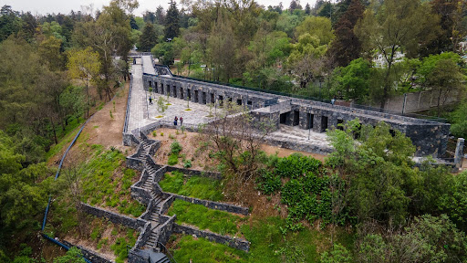 El inadvertido y espectacular mirador de Chapultepec en el Panteón Dolores