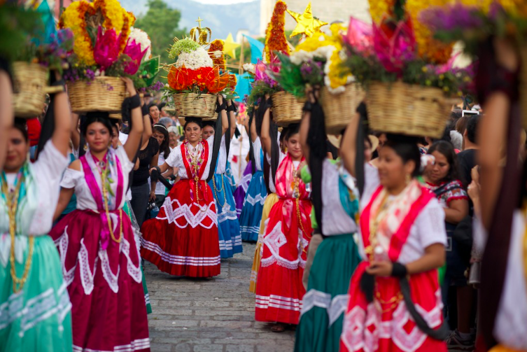 La Guelaguetza