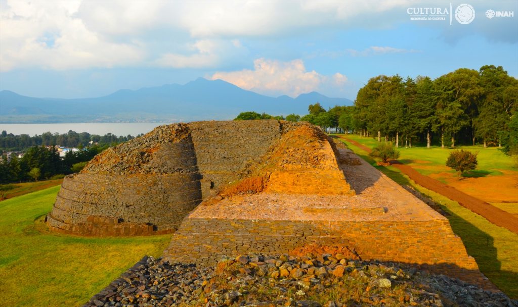 tzintzuntzan