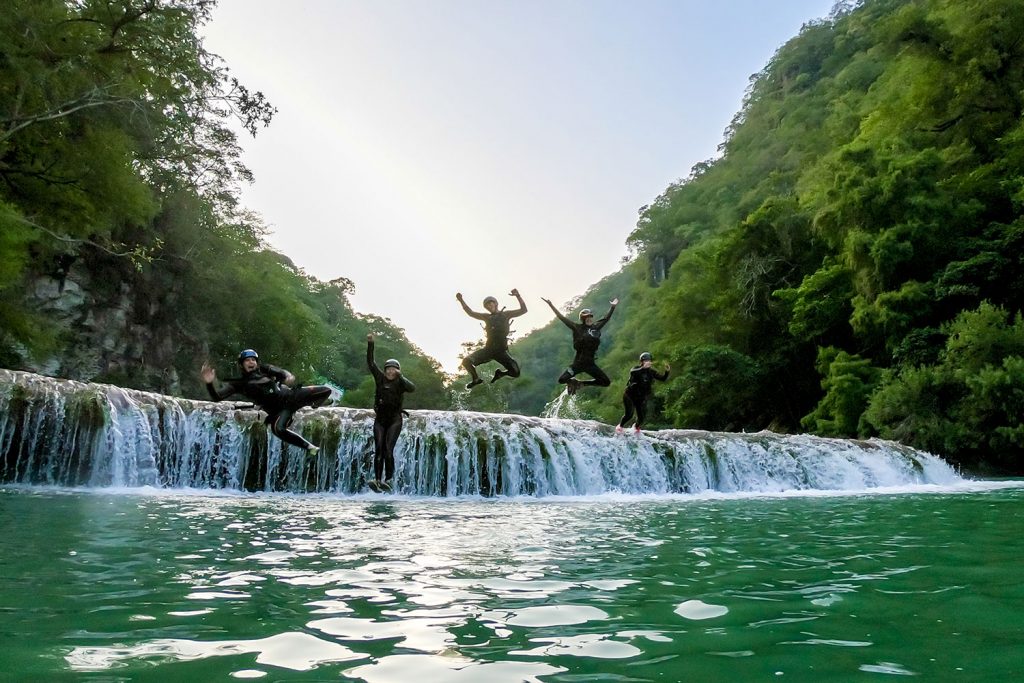 cascadas de micos