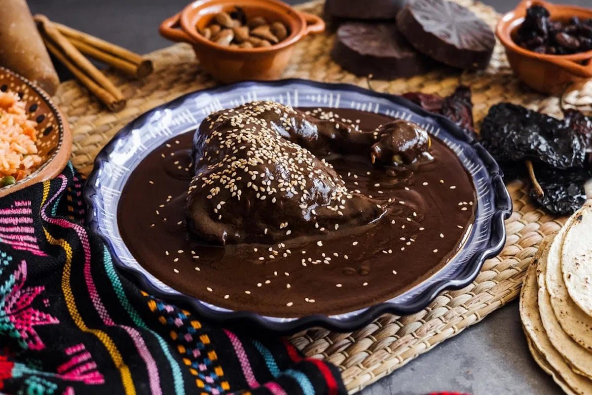 Mole: el plato tradicional para celebrar este 5 de mayo