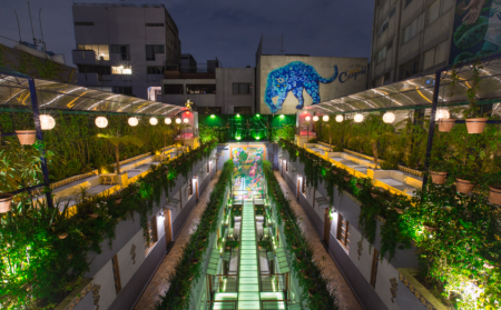 El hotel Parque México y su mágica terraza de motivos mexicanos