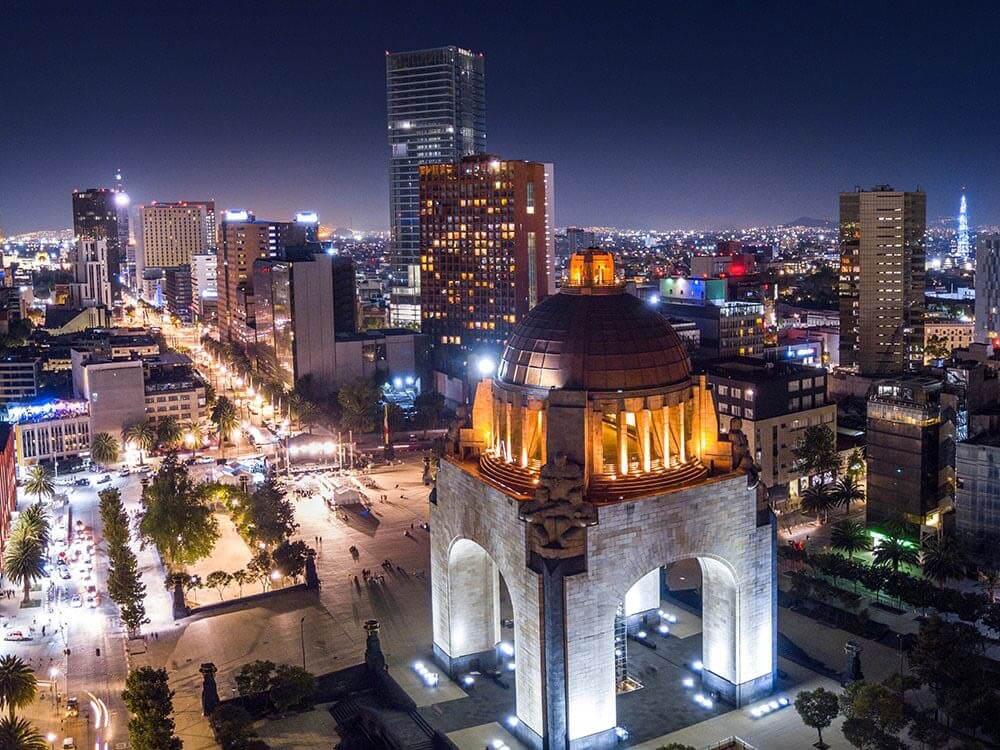 6 poemas para amar más que nunca a la Ciudad de México