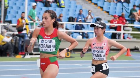 Karla Serrano, marchista purépecha, ganó oro en Campeonato Mundial de Atletismo