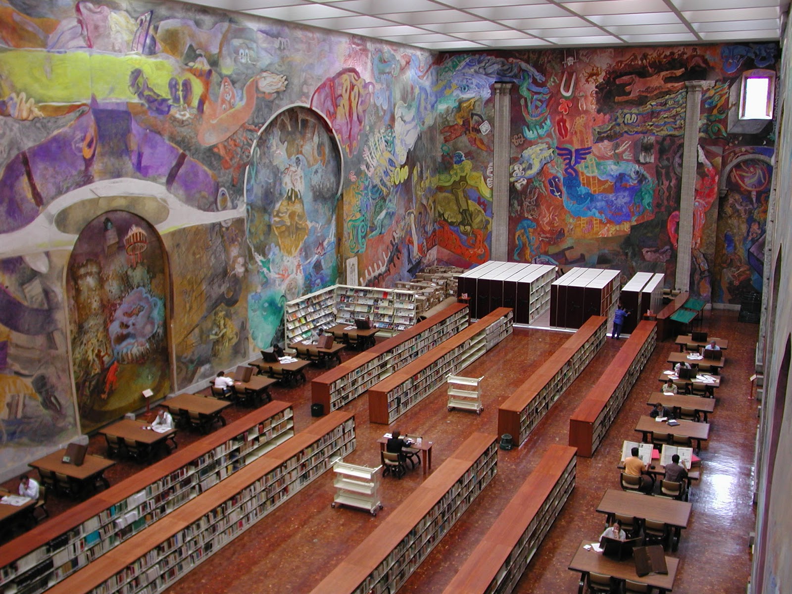 El deslumbrante mural y la Biblioteca Miguel Lerdo de Tejada