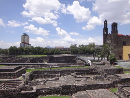 Un recuento por los 72 años de exploracion arqueológica en Tlatelolco