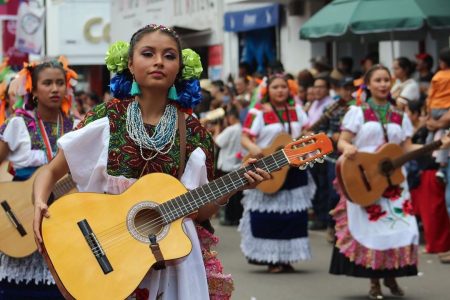 10 razones por las que las guitarras de Paracho son emblemáticas