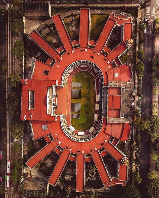 La deslumbrante arquitectura del Instituto Mier y Pesado