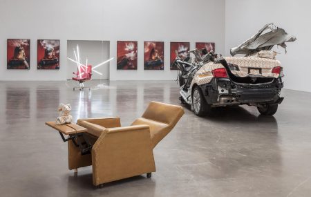 El cuerpo, el sexo y la autodestrucción: Sarah Lucas en kurimanzutto