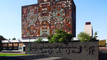 Una magna exposición expone los 70 años del legado arquitectónico de la UNAM