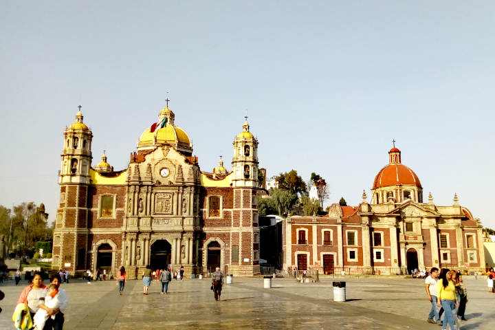 Calzada de los Misterios: la historia de una calle de peregrinos