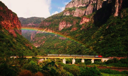 Volveremos a recorrer el norte de México en un tren de primera categoría: El Chepe