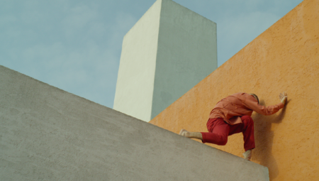 Bailarines delirantes llenan de eternidad la Casa de Luis Barragán (VIDEO)