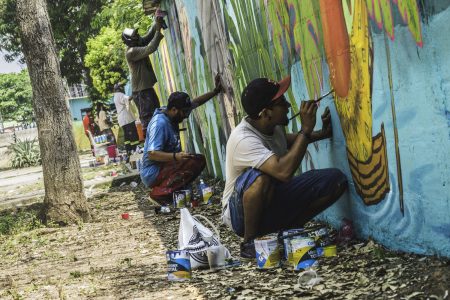 Colectivo Tomate, grafiti, diseño y conciencia comunitaria