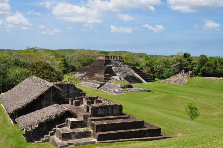 Hallan dos nuevas plataformas desconocidas en el Atlas Arqueológico de Tabasco