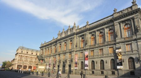 Recorrido por Tacuba: explora los secretos de la calle más antigua de México