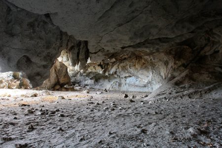 Excavación en la Cueva de la Paloma permitió encontrar piezas con 9 mil años de antigüedad