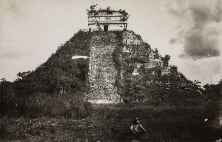 Las primeras fotos y la imperiosa búsqueda de los tesoros del Templo de Kukulcán