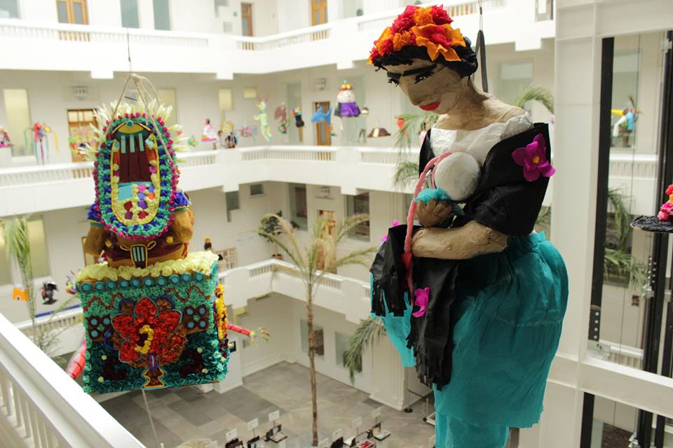 Más de 200 piñatas con increíbles diseños llegan al Museo de Arte Popular