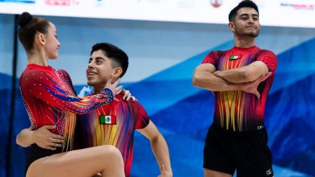 Gimnastas mexicanos son nombrados el mejor trío del mundo