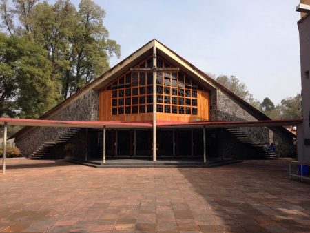 Capilla de San José el Altillo: Innovación estructural y arquitectónica 