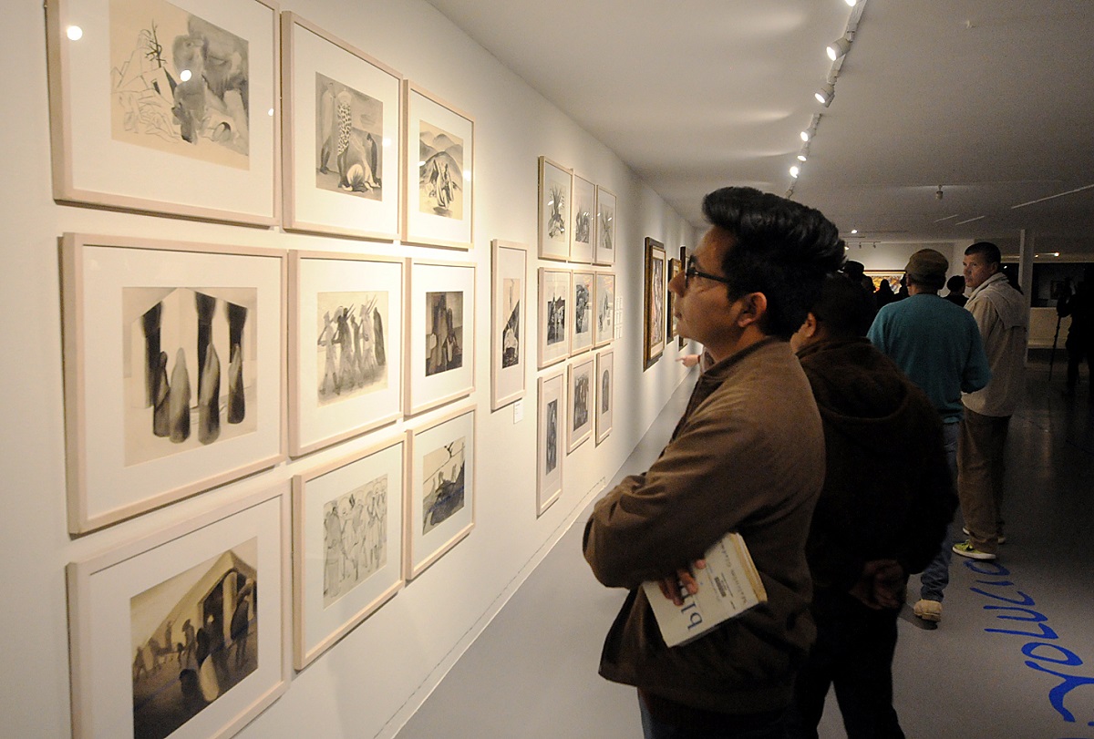 Moverse para nombrar y la gran carrera caminando y texteando del Museo Carrillo Gil