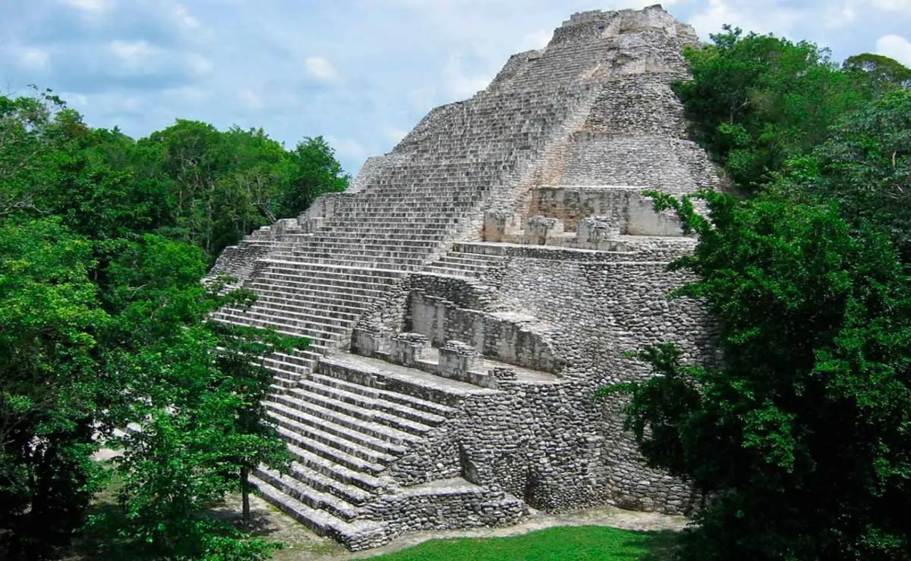 Nohoch Mul, una de las pirámides mayas más grandes del sureste mexicano