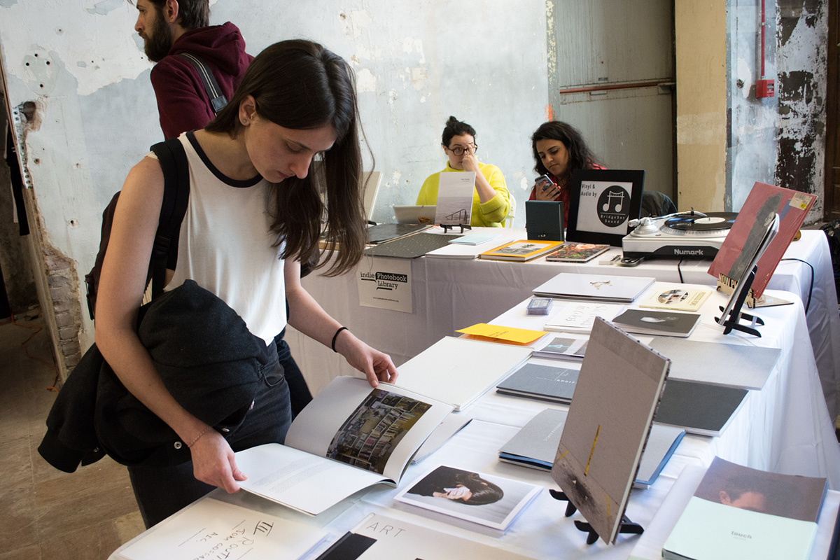 Especial para los amantes de los libros: Vernácular, feria de libros de arte