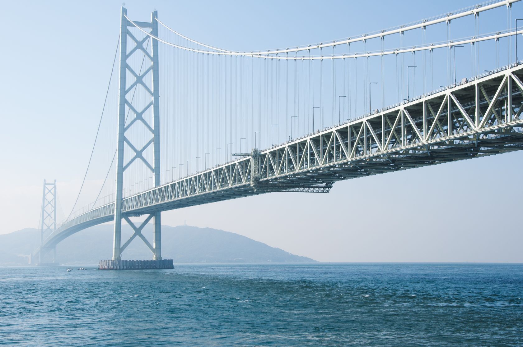 El arte de enlazar mundos: los puentes más espectaculares del planeta