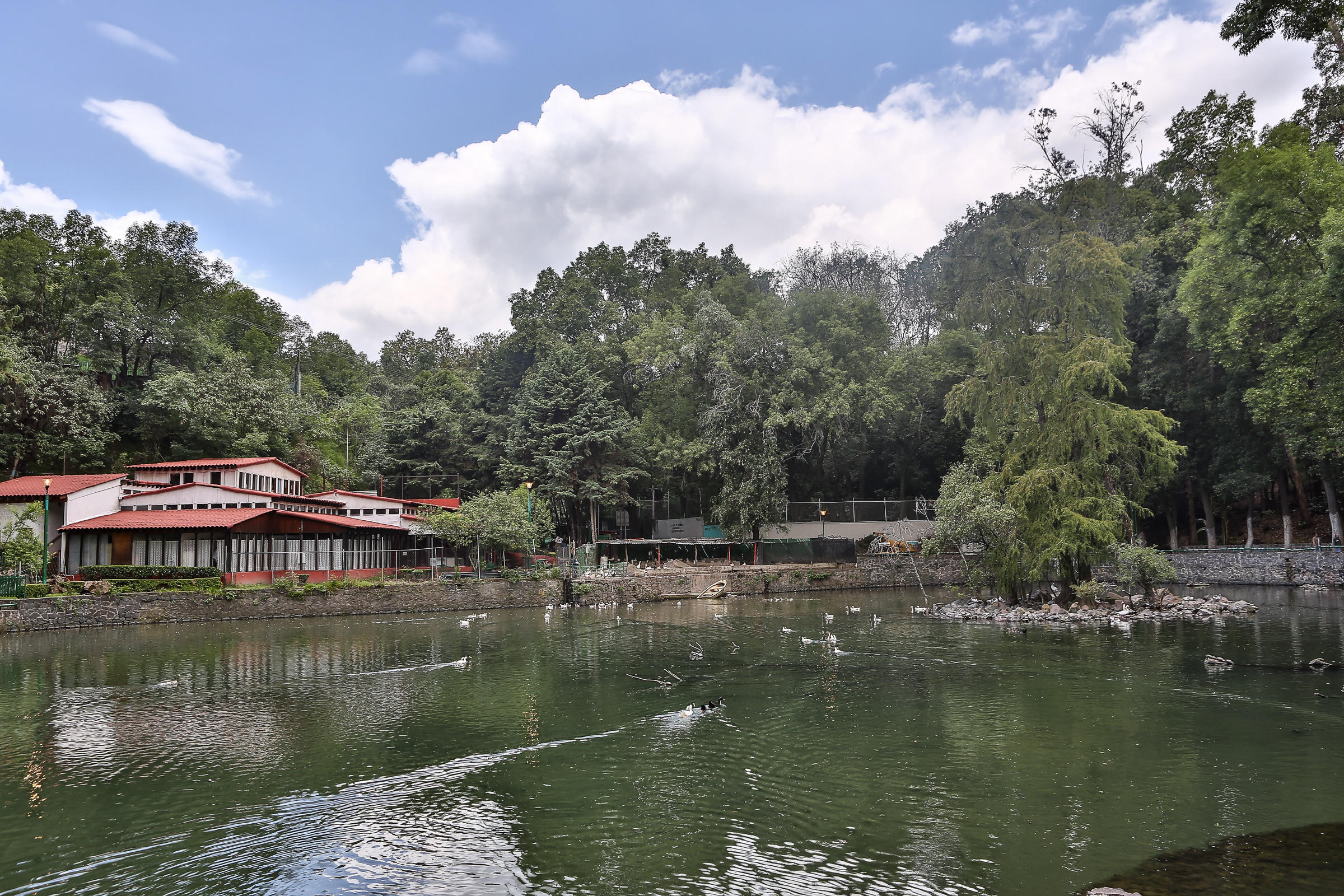 Un pedazo del paraíso en la ciudad: El Parque De las Fuentes Brotantes (FOTOS)