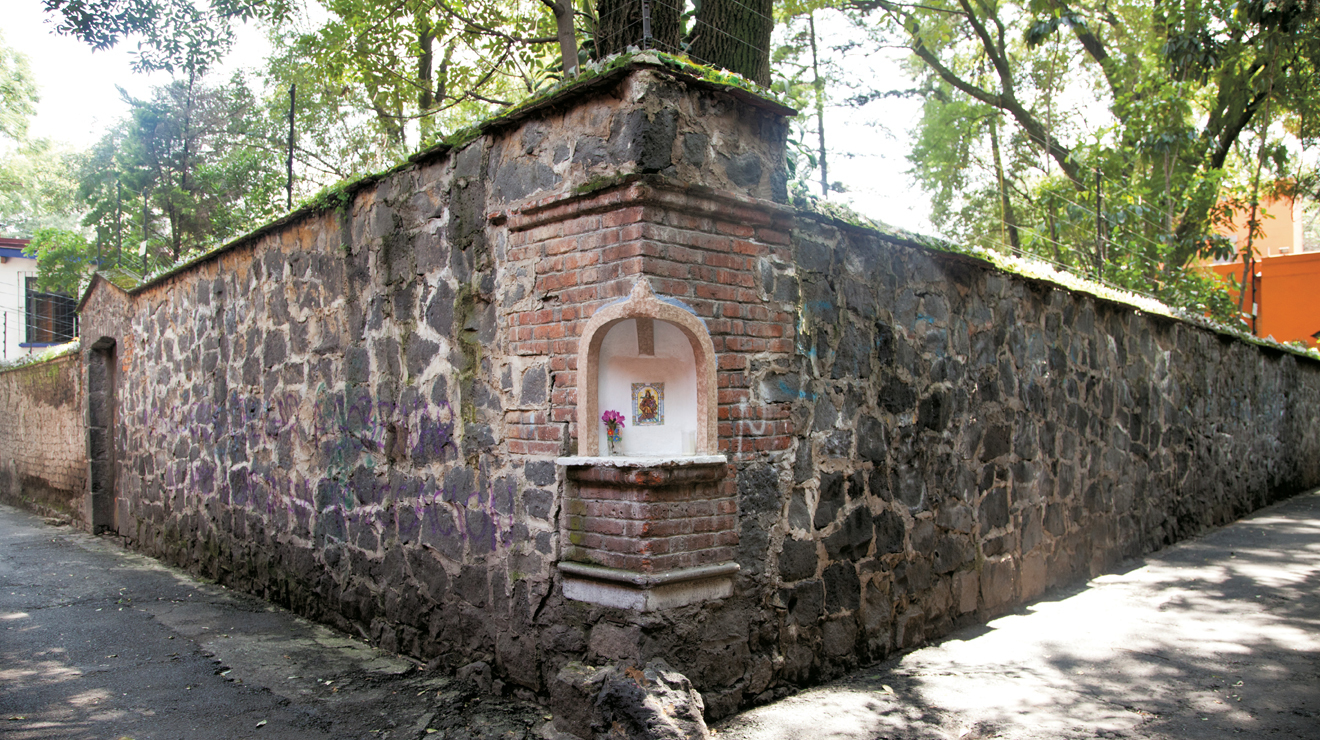 Sobre los fantasmas del Callejón del Aguacate