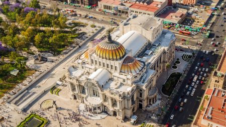 Piérdete en el maravilloso recorrido virtual del Palacio de Bellas Artes