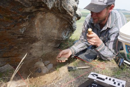 Arqueólogos hallan el adorno más antiguo de América, con casi 13 mil años de antigüedad