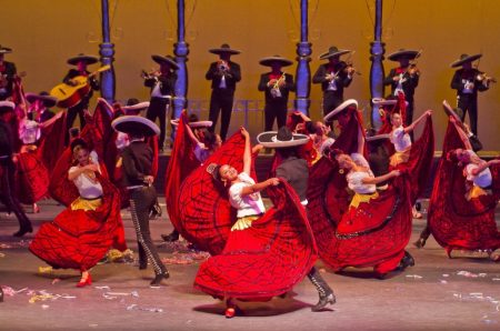 Sobre la hermosa historia del ballet folclórico de Amalia Hernández