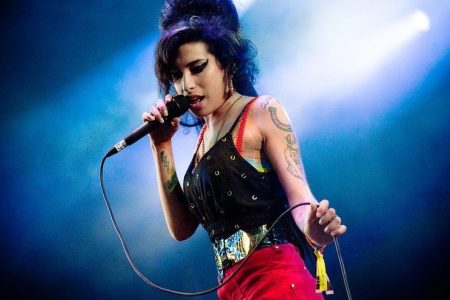 Un emotivo homenaje a Amy Winehouse y su legendaria música