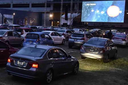 Conoce el nuevo e increíble Autocinema en el Campo Marte