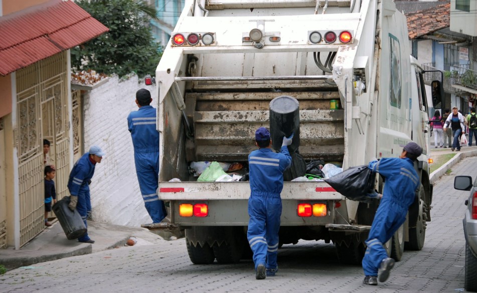 Sobre la llegada del carro de basura a la capital