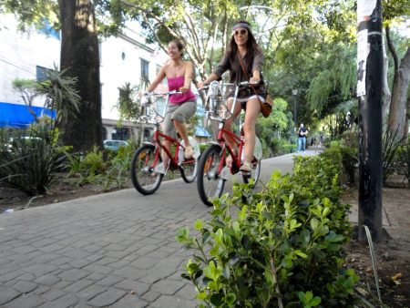 Esto es RuedaLa, un admirable proyecto en pro del uso de la bicicleta como transporte