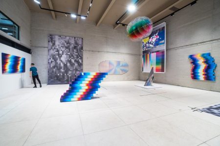 La increíble exposición Big Time Data de Felipe Pantone en Galería RGR