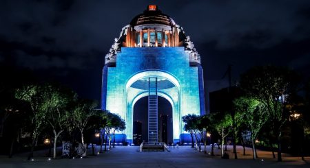 Un recorrido por la vida nocturna de la colonia Tabacalera