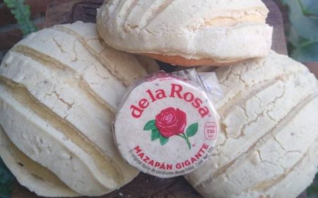 Aquí te decimos dónde puedes comprar las deliciosas conchas de mazapán