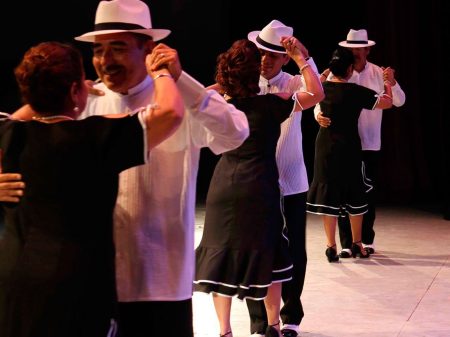 Algunos coquetos lugares para aprender a bailar danzón