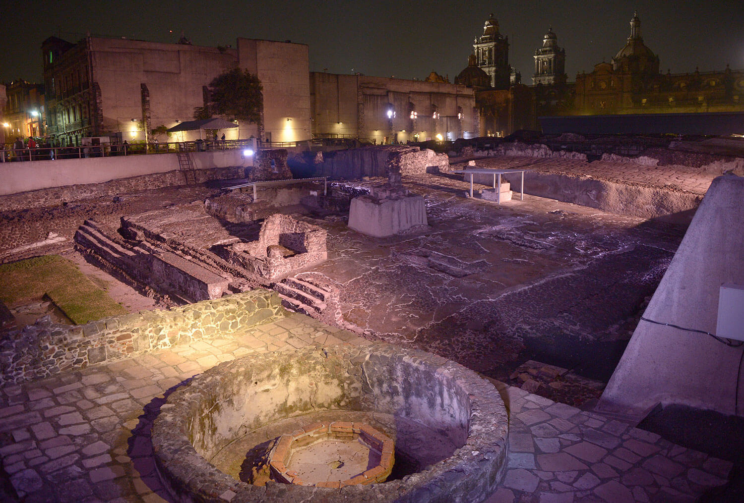 Descubre al Templo Mayor de noche y su bellísima iluminación